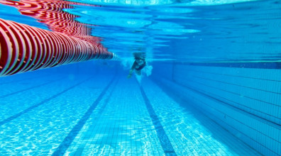 Giải Đáp: Nước Trong Bể Bơi Có Độc Hại Hay Không?