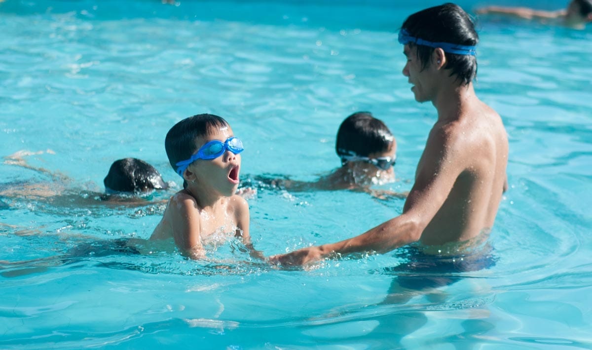 Trẻ cải thiện chiều cao nếu tham gia bơi lội mỗi ngày