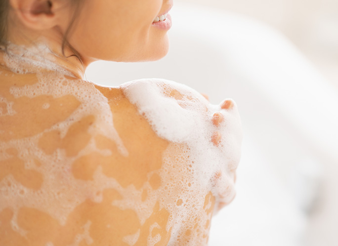 Tắm rửa sau khi tập thể dục giúp loại bỏ vi khuẩn, tế bào da chết, chất nhờn, sạch lỗ chân lông, cơ thể thơm mát