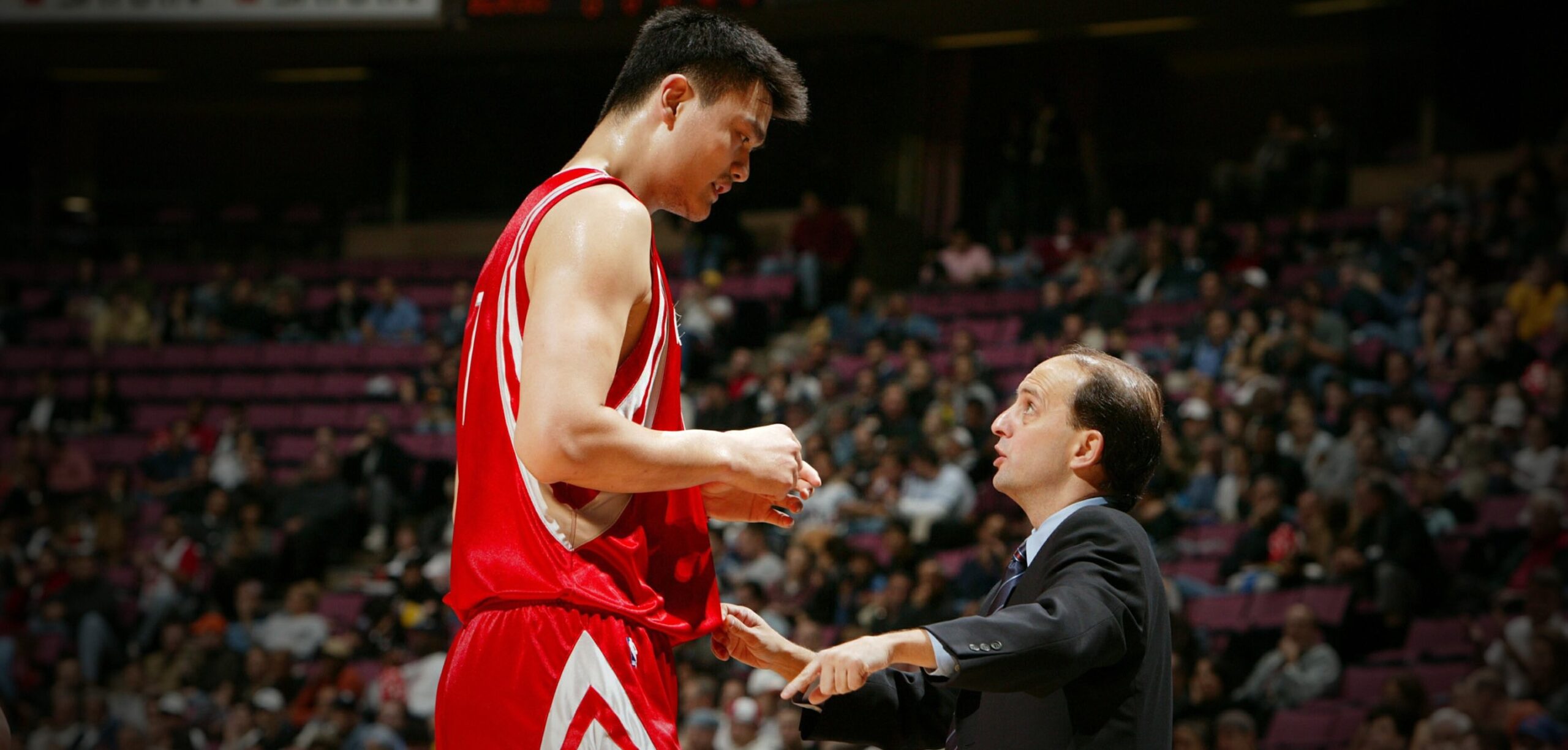 Yao Ming - cầu thủ bóng rổ cao nhất Trung Quốc