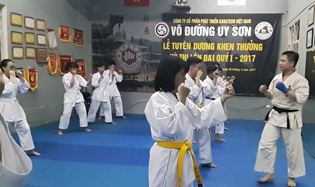 Học Karatedo - đến võ đường Uy Sơn