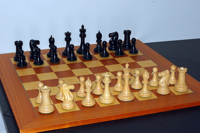Cờ vua là một trong những trò chơi phổ biến nhất thế giới