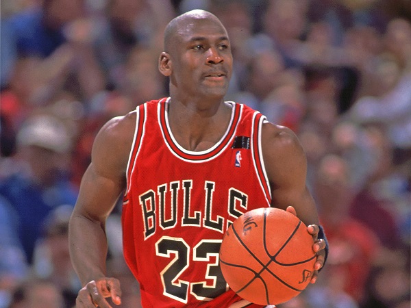 Huyền thoại bóng rổ Michael Jordan.
